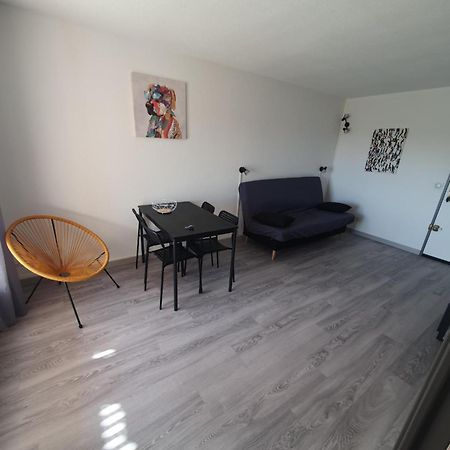 Les Terrasses De La Baronnie Appartement Climatise Avec 1 Chambre Et Piscine Ouverte Du 28 Mai 2025 Au 28 Septembre 2025 Ле-Гро-дю-Руа Экстерьер фото