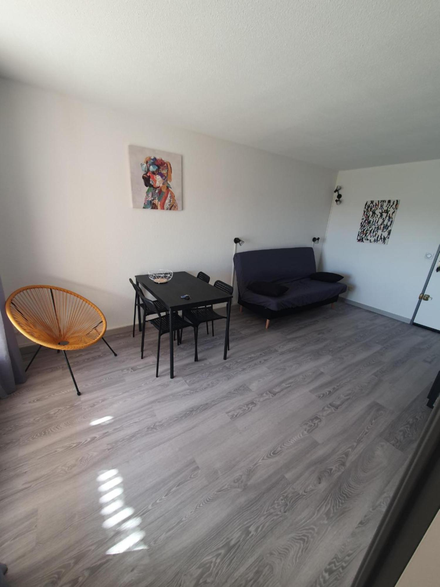 Les Terrasses De La Baronnie Appartement Climatise Avec 1 Chambre Et Piscine Ouverte Du 28 Mai 2025 Au 28 Septembre 2025 Ле-Гро-дю-Руа Экстерьер фото
